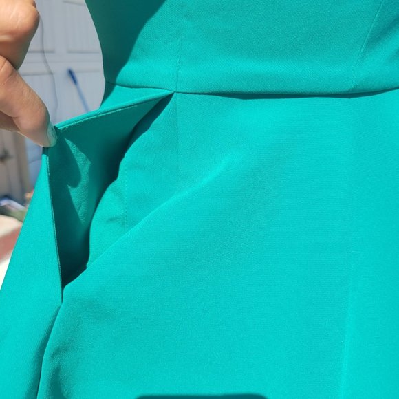 REVOLVE Womans Green Chrissy Teigen Padded shoulders Blazer Size X Small - Picture 7 of 10